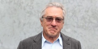 Robert de Niro is bombának tűnő csomagot kapott Robert de Niro is bombának tűnő csomagot kapott