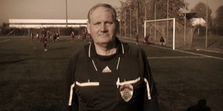 Elhunyt Torma János, a legendás mohácsi játékvezető Elhunyt Torma János, a legendás mohácsi játékvezető