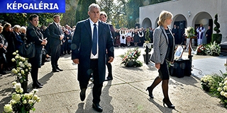 Többezres tömeg búcsúztatta Szekó Józsefet, Mohács polgármesterét - Képgaléria!