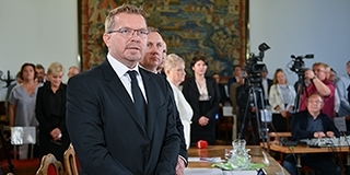 Elrendelték a nyomozást Mohács polgármestere ellen álhírek terjesztésének gyanúja miatt Elrendelték a nyomozást Mohács polgármestere ellen álhírek terjesztésének gyanúja miatt