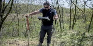 Kutatók vallatják ezekben a napokban is a földet a mohácsi csata vélt helyszínein Kutatók vallatják ezekben a napokban is a földet a mohácsi csata vélt helyszínein