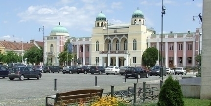 Lezajlott az átadás-átvétel Mohácson, Csorbai Ferenc iratokat vitt vissza a városházára