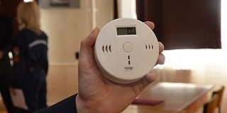 Megmentette egy dunaszekcsői család életét a szénmonixid-érzékelő Megmentette egy dunaszekcsői család életét a szénmonixid-érzékelő