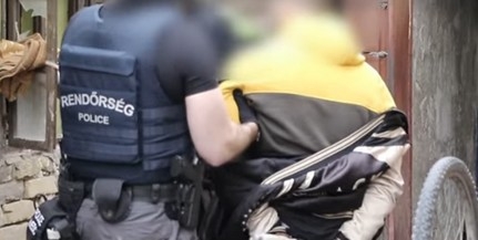 Drogárusra és fogyasztókra csaptak le Mohácson a kommandósok - Videó! Drogárusra és fogyasztókra csaptak le Mohácson a kommandósok - Videó!
