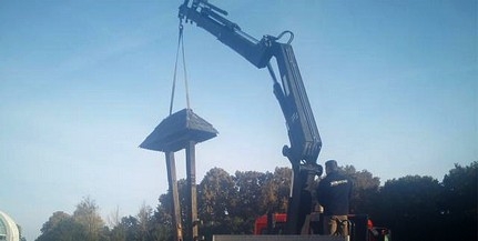 Megkezdődött a Mohácsi Nemzeti Emlékhely haranglábjának restaurálása Megkezdődött a Mohácsi Nemzeti Emlékhely haranglábjának restaurálása