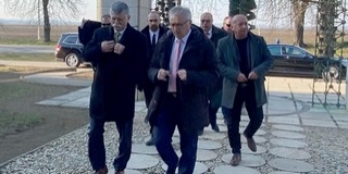 Kövér László Mohácson: a baloldal politikusai fáklyával rohangálnak a benzines hordó körül Kövér László Mohácson: a baloldal politikusai fáklyával rohangálnak a benzines hordó körül