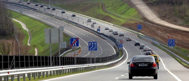 Pécsről Mohácson át Szegedig: a friss döntés szerint a szigeti oldalon is kétszer kétsávos út épül