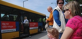 A Mecsekbusz jön, Kerényi távozik