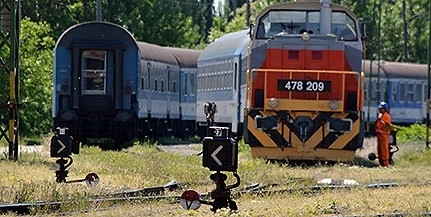 Hétfőtől szívás lesz vasúton eljutni Pécsről Budapestre, vonatpótlók állnak forgalomba Hétfőtől szívás lesz vasúton eljutni Pécsről Budapestre, vonatpótlók állnak forgalomba