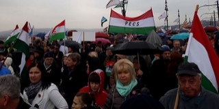 Soha ennyien nem vettek részt Békemeneten - Videó! Soha ennyien nem vettek részt Békemeneten - Videó!