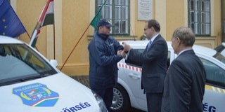 Hoppál Péter: nem babra megy a játék, a polgárőrök a márciusi ifjak mai utódai
