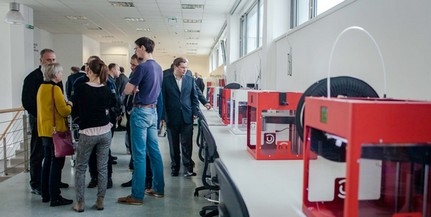 Háromdimenziós technológiájú nyomtatási központot adtak át a pécsi egyetemen