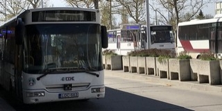 A helyi járatok és a távolsági buszok menetrendje is változik a munkanap-áthelyezéssel A helyi járatok és a távolsági buszok menetrendje is változik a munkanap-áthelyezéssel