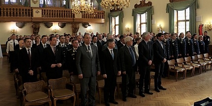 A mindennapok baranyai hőseit méltatták az ötödik Rendőr- és Tűzoltónapon A mindennapok baranyai hőseit méltatták az ötödik Rendőr- és Tűzoltónapon