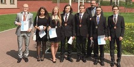 Bronzérmet nyert Minszkben, a kémiai diákolimpián a pécsi Boros Dániel Bronzérmet nyert Minszkben, a kémiai diákolimpián a pécsi Boros Dániel