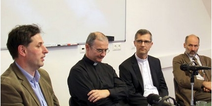 Konferenciát rendeztek a Pécsi Püspöki Hittudományi Főiskolán Konferenciát rendeztek a Pécsi Püspöki Hittudományi Főiskolán