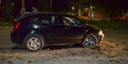Jelzőtáblát döntött egy ittasan vezető fiatalember Komlón Jelzőtáblát döntött egy ittasan vezető fiatalember Komlón