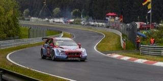 Ütközött és kiesett a harmadik futamban Michelisz Ütközött és kiesett a harmadik futamban Michelisz