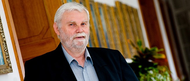 Mellár Tamás már papíron sem független képviselő: belép a Párbeszéd frakciójába Mellár Tamás már papíron sem független képviselő: belép a Párbeszéd frakciójába