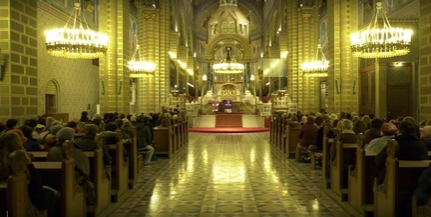 Videósorozatot indít a Pécs Egyházmegye, a szentségek témaköreit ismertetik meg