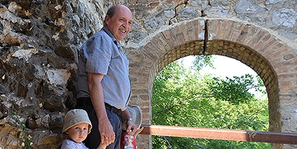 Ismét repedés keletkezett a tettyei romon, hamarosan elhárítják a balesetveszélyt Ismét repedés keletkezett a tettyei romon, hamarosan elhárítják a balesetveszélyt
