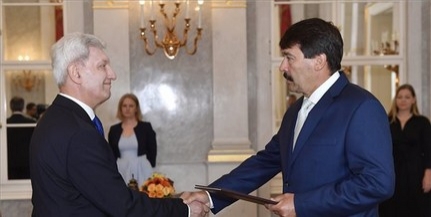 Bódis József átvette államtitkári kinevezését Bódis József átvette államtitkári kinevezését