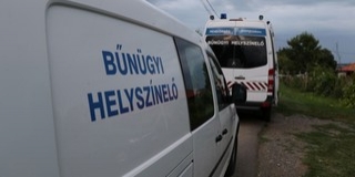 Halálra verte feleségét, majd végzett saját magával is egy hosszúhetényi férfi Halálra verte feleségét, majd végzett saját magával is egy hosszúhetényi férfi