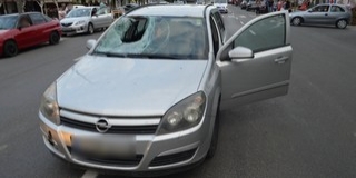 Ittas sofőr csapott el egy gyalogost a zebrán Ittas sofőr csapott el egy gyalogost a zebrán