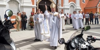 Tíz éve nyerte el a basilica minor rangot a máriagyűdi templom Tíz éve nyerte el a basilica minor rangot a máriagyűdi templom