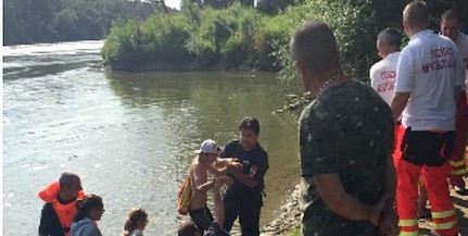 Elsodort a Dráva egy gyermeket, többen egy kőgáton és egy szigeten rekedtek Elsodort a Dráva egy gyermeket, többen egy kőgáton és egy szigeten rekedtek