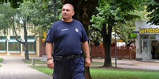 Drogosokkal, kocsmai verekedőkkel szemben is fellépnek a kertvárosi polgárőrök