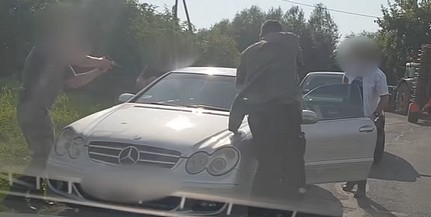 Kábszereseket kapcsoltak le Szentlőrincen - Videó! Kábszereseket kapcsoltak le Szentlőrincen - Videó!