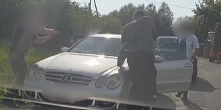 Kábszereseket kapcsoltak le Szentlőrincen - Videó! Kábszereseket kapcsoltak le Szentlőrincen - Videó!
