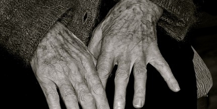 Idős asszonyokat rabolt ki két gazember Pécsett, súlyos sérülést is okoztak