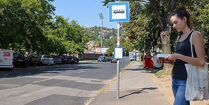 Új buszvárókat építenek Pécsett, és ebből még bevétele is származik a városnak Új buszvárókat építenek Pécsett, és ebből még bevétele is származik a városnak
