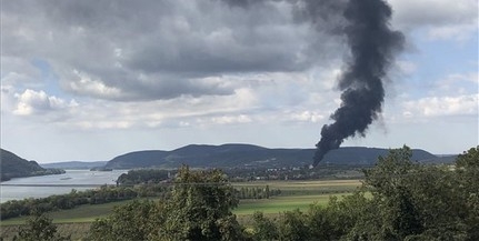 Tűzvész pusztított szombaton a szobi léüzemben Tűzvész pusztított szombaton a szobi léüzemben