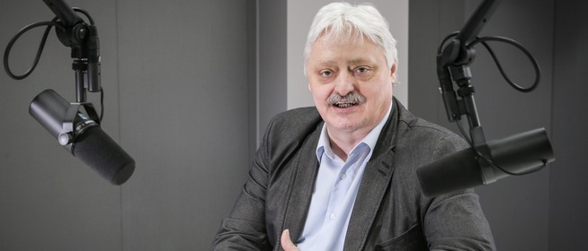 Karc FM: megéri ráhangolódni, Baranyában is fogható a helyi híreket is közlő rádió Karc FM: megéri ráhangolódni, Baranyában is fogható a helyi híreket is közlő rádió