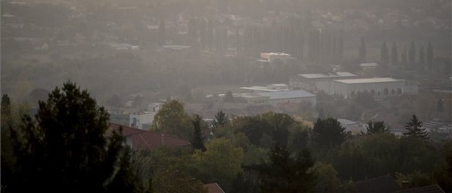 Már nem kifogásolható, hanem egyenesen egészségtelen a levegő Pécsett Már nem kifogásolható, hanem egyenesen egészségtelen a levegő Pécsett
