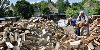 Téli rezsicsökkentés: Pécsett és Mohácson is begyűjtötték az igényeket Téli rezsicsökkentés: Pécsett és Mohácson is begyűjtötték az igényeket