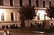Szabadtéri kocsma lett a Kossuth térből, a rendőrök is többször közbeléptek Szabadtéri kocsma lett a Kossuth térből, a rendőrök is többször közbeléptek