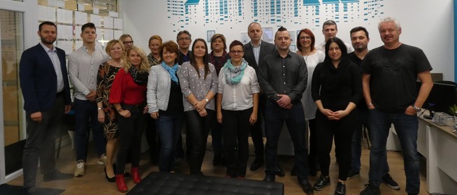 Ön is hozzájárulhat pécsi gyerekek szebb karácsonyához régi, kidobásra szánt holmikkal Ön is hozzájárulhat pécsi gyerekek szebb karácsonyához régi, kidobásra szánt holmikkal