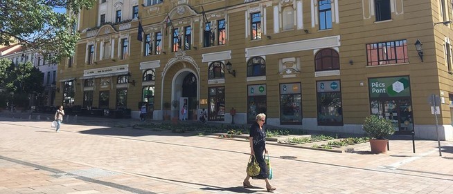 Évről évre csökkenő közterhek mellett emelkedik a város adóbevétele Évről évre csökkenő közterhek mellett emelkedik a város adóbevétele