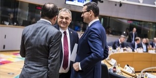 Megkezdődött az uniós állam- és kormányfők találkozója Brüsszelben Megkezdődött az uniós állam- és kormányfők találkozója Brüsszelben