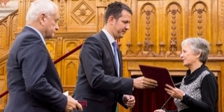 Pro Caritate díjat kapott Borsósné dr. Kisbalázs Éva