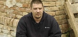Pécsett a Fövenyóra rendezője