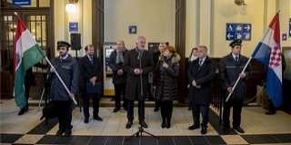 Ismét közlekednek vonatok Pécs és Eszék között Ismét közlekednek vonatok Pécs és Eszék között