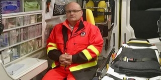 Szolgálaton kívül is az utánpótlást képzi a pécsi mentőtiszt, Lang Róbert Szolgálaton kívül is az utánpótlást képzi a pécsi mentőtiszt, Lang Róbert