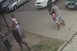 Megpróbálta elrabolni Pécsről volt barátnőjét egy férfi, jöttek a rokonok is - Videó! Megpróbálta elrabolni Pécsről volt barátnőjét egy férfi, jöttek a rokonok is - Videó!