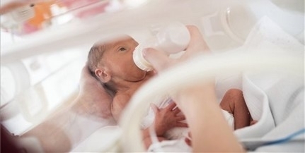 Éjfél után nyolc perccel született az ország első babája