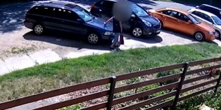Tizenöt autót rongált meg egy idős pécsi asszony - Berágott, mert elfoglalták a járdát Tizenöt autót rongált meg egy idős pécsi asszony - Berágott, mert elfoglalták a járdát